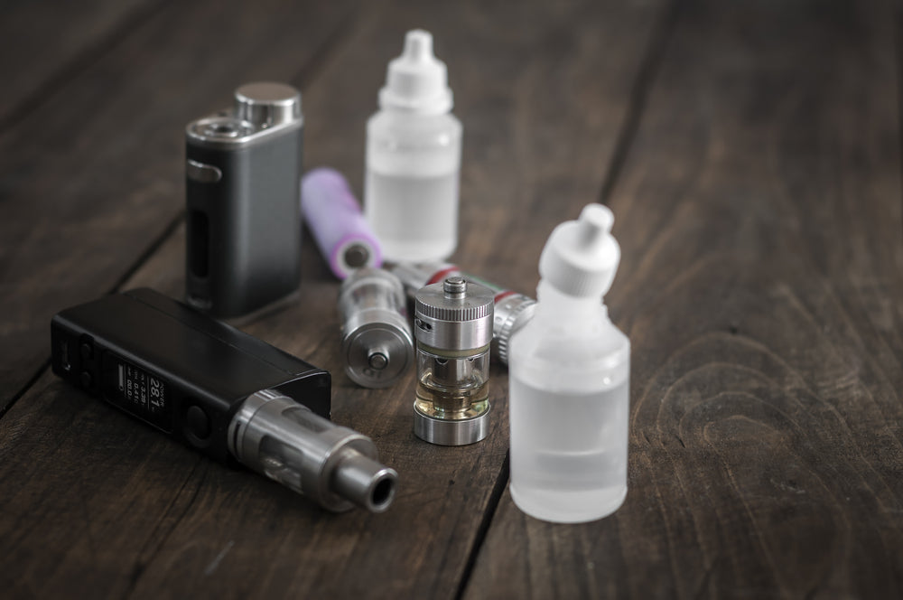 Beginner's guide: Different types of vape kits and their features Vapesdirect Beginner's guide: Different types of vape kits and their features Vapesdirect