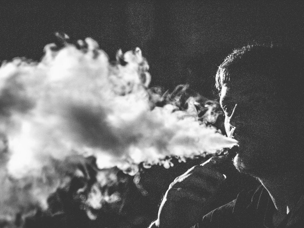 The Rise of Vaping: A Modern Alternative to Smoking